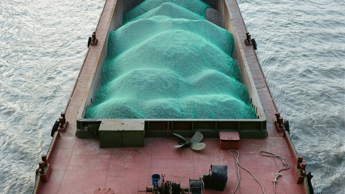 2025 Kuru Dökme Yük Piyasası Analizi: Talep, Navlun Oranları ve Gelecek Beklentileri